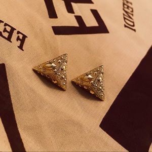 ✨Vintage Refurbished Button Earrings✨